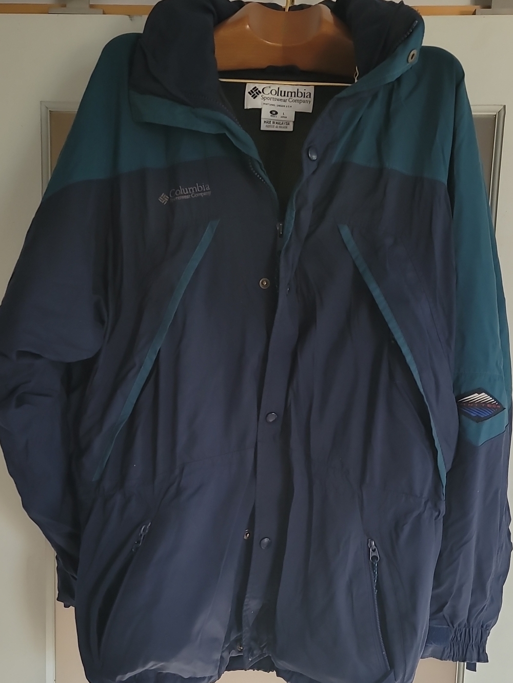 Columbia Teal and Navy Hooded Raincoat